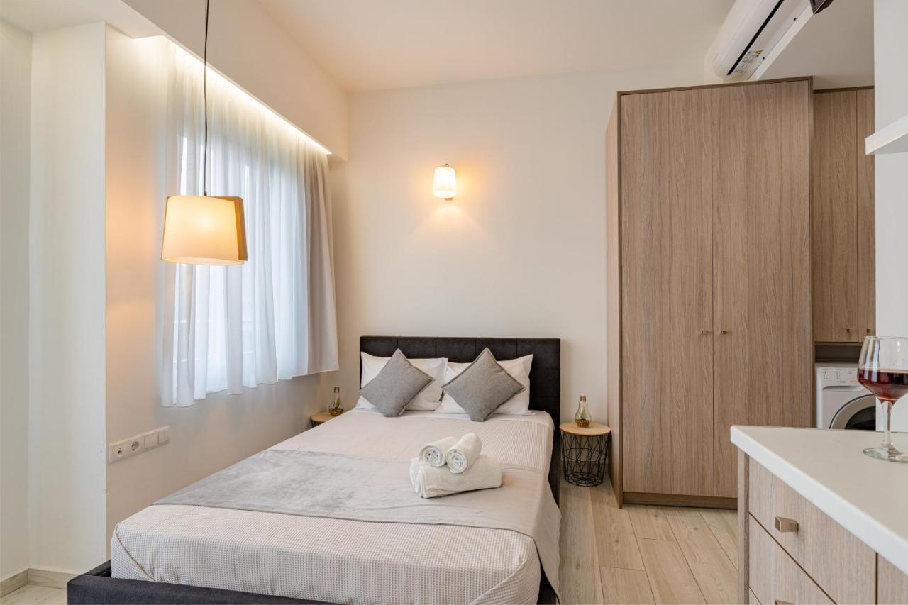 White & Gray Apartment Ретимно Экстерьер фото